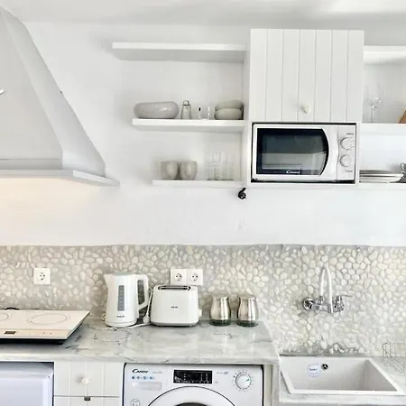 펜션 Cabarnus House Páros